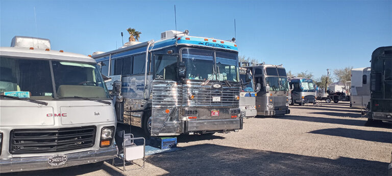 1_0007_Buses at Crawford&rsquo;s RV Park in close quarters.