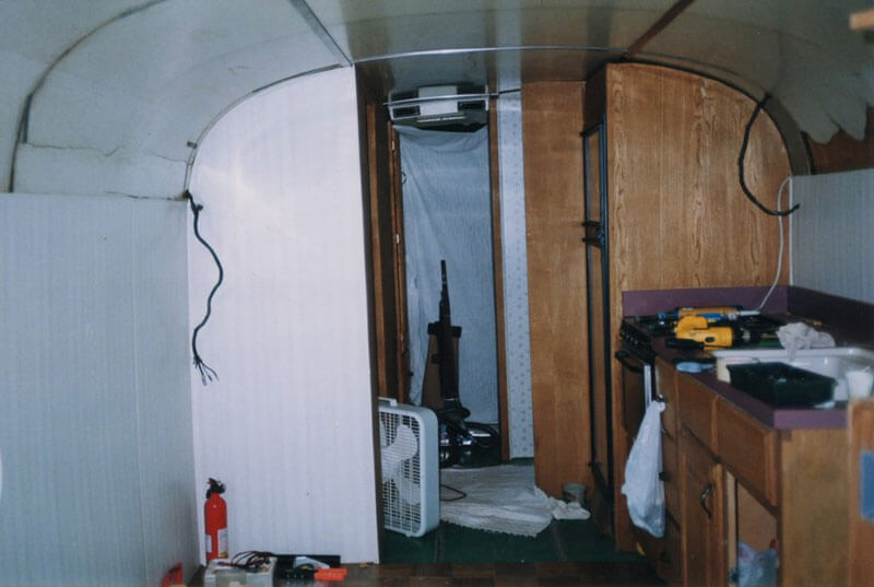 The kitchen/Dining area takes shape.