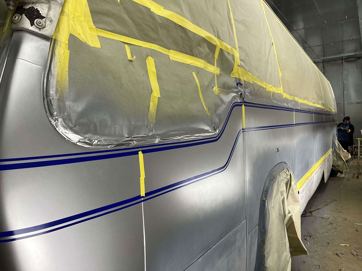 Then the stripe was painted over the primer.