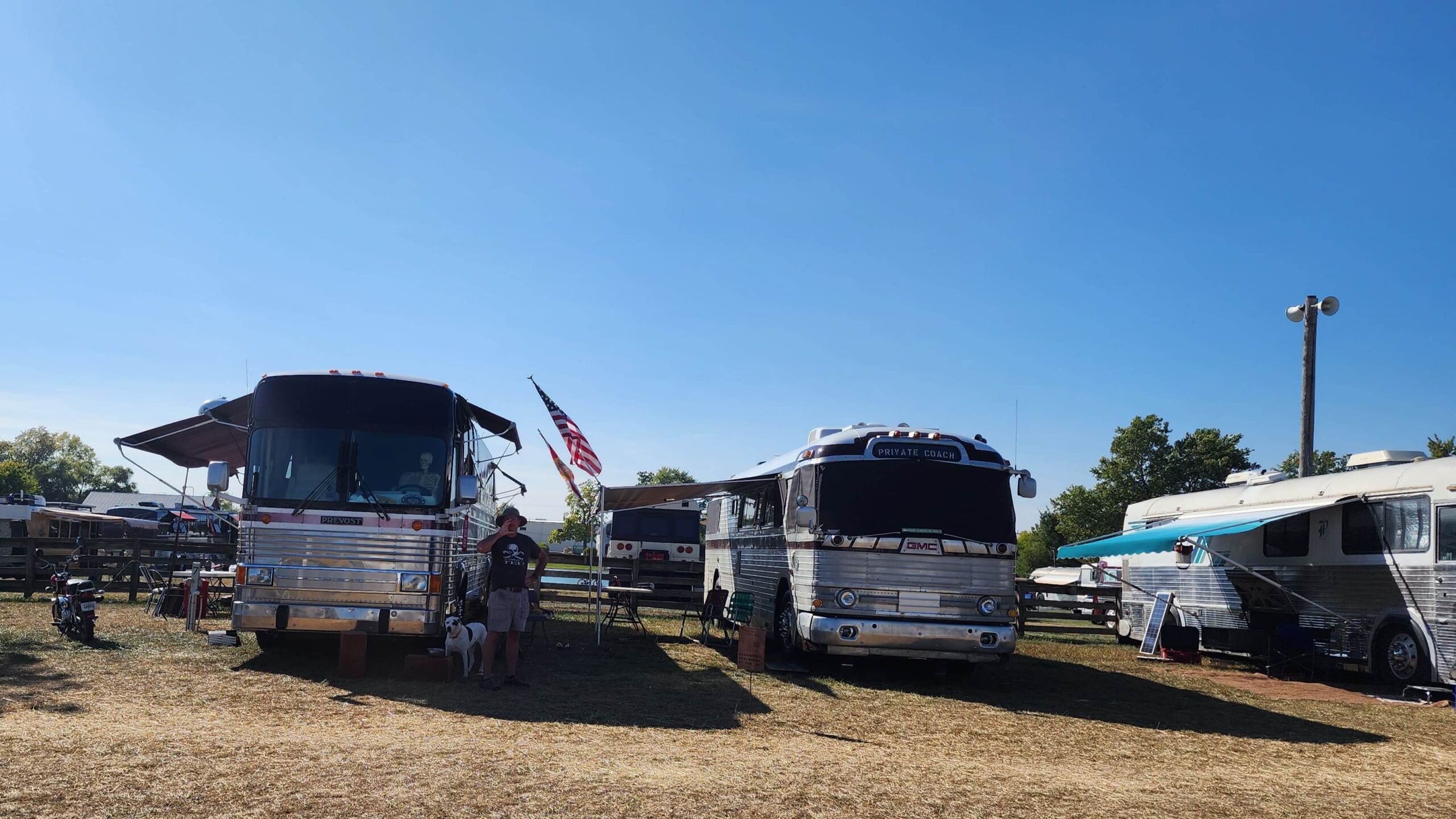 “Dtcerrato’s” 1953 GMC PD-4104.