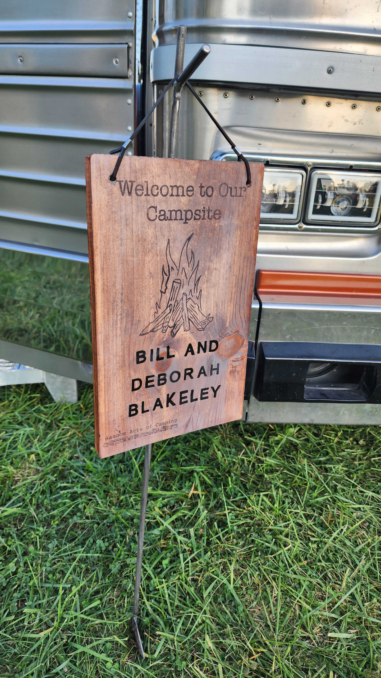 The sign that was made for my bus, every entry got one, and they put the names on there once you arrived.