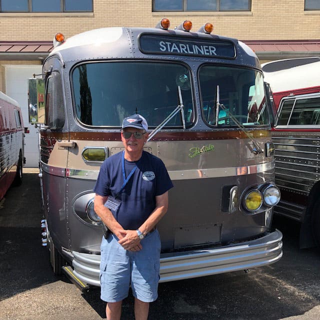 Mike Middaugh’s 1957 Flxible Starliner.