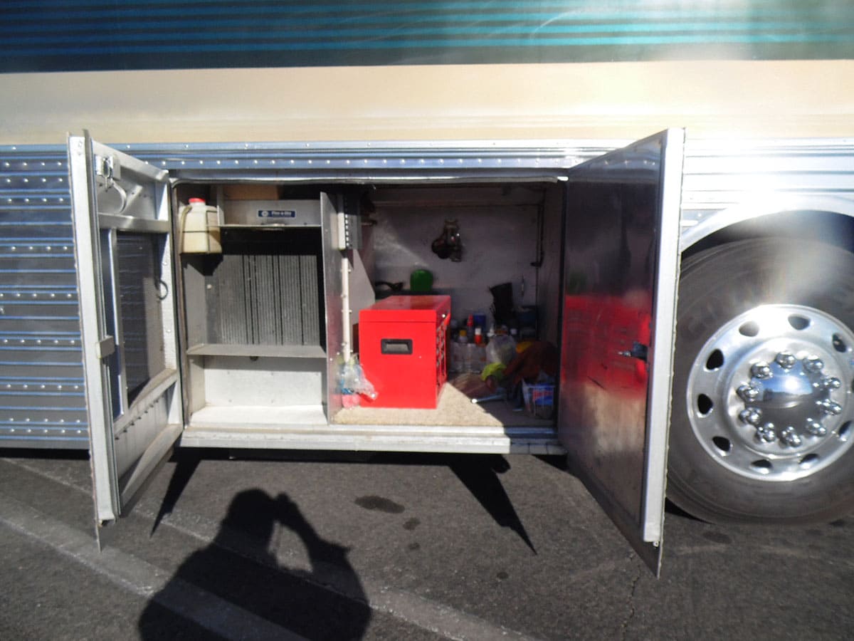 Toolbox and incoming fresh air compartment.